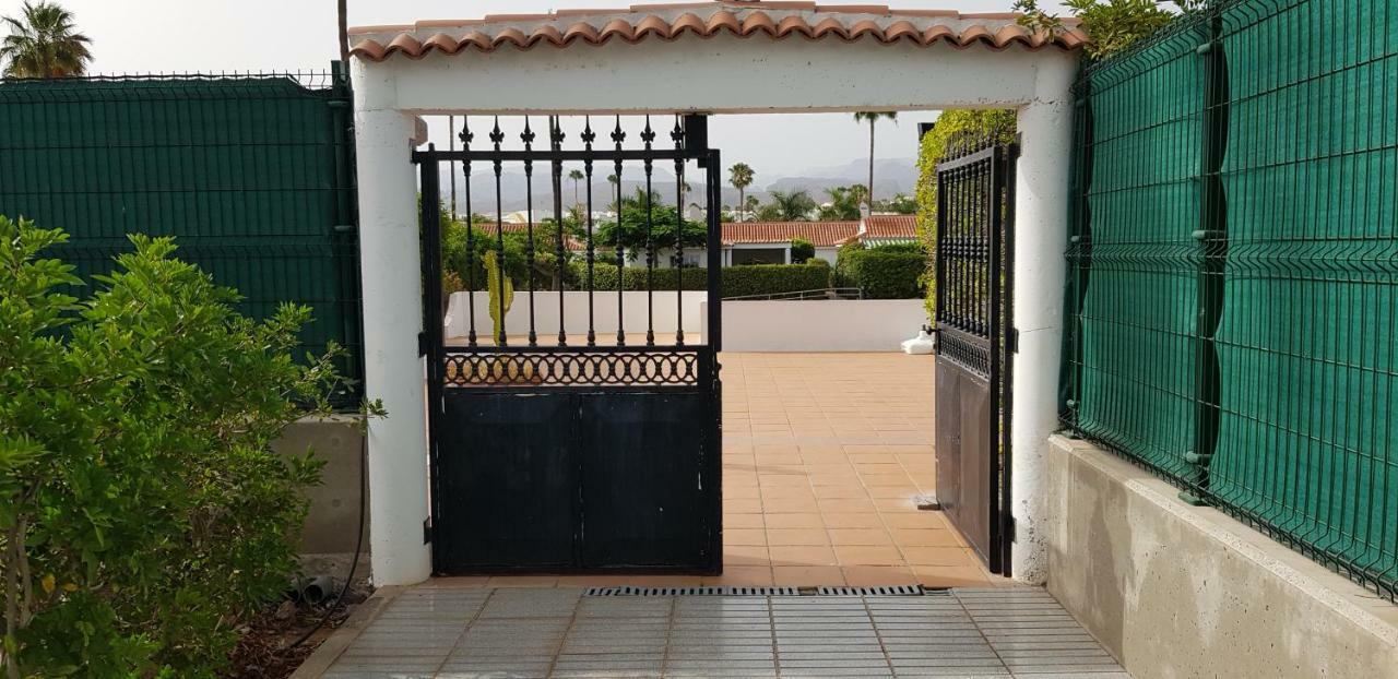 Pool & Wifi Free Shared Flat Private Room By Ocean Park Maspalomas  Eksteriør billede